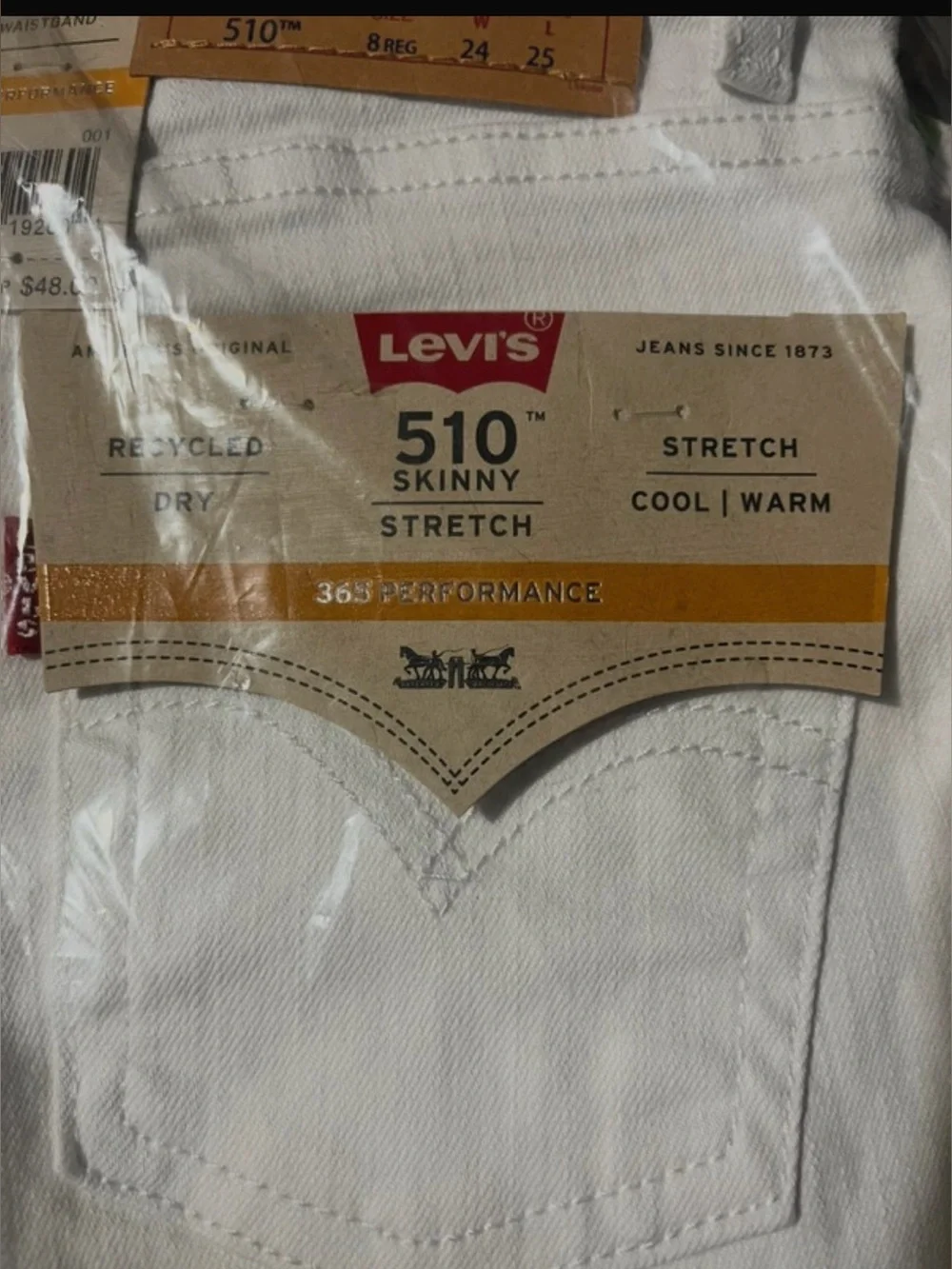 New-boys sz.8. 24 inch waist Levi's 510 Skinny Jeans-classic white jeans